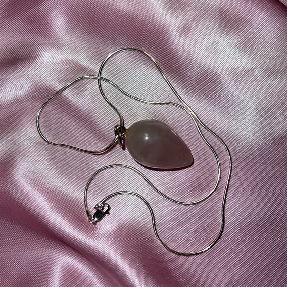 Rose Quartz Drop Necklace - Picture 4 of 9